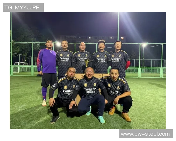 足球明星签名艺术全解析让你领略球场巨星的独特魅力与风采