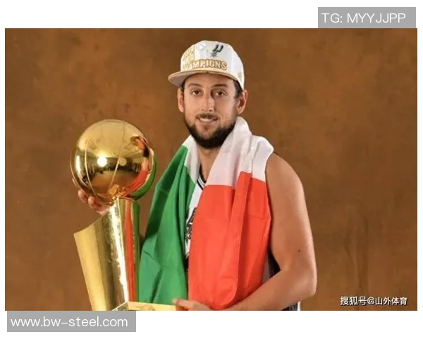 意大利足球界悲痛消息传奇球星离世引发全球哀悼