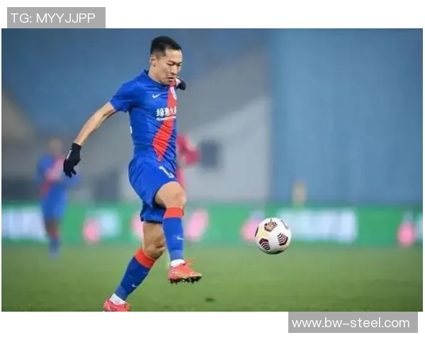 海参哥足球明星的真实身份揭晓背后的故事与成就分析